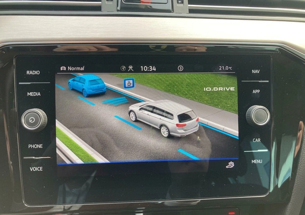 Volkswagen Passat cena 144900 przebieg: 6000, rok produkcji 2023 z Strzelin małe 562